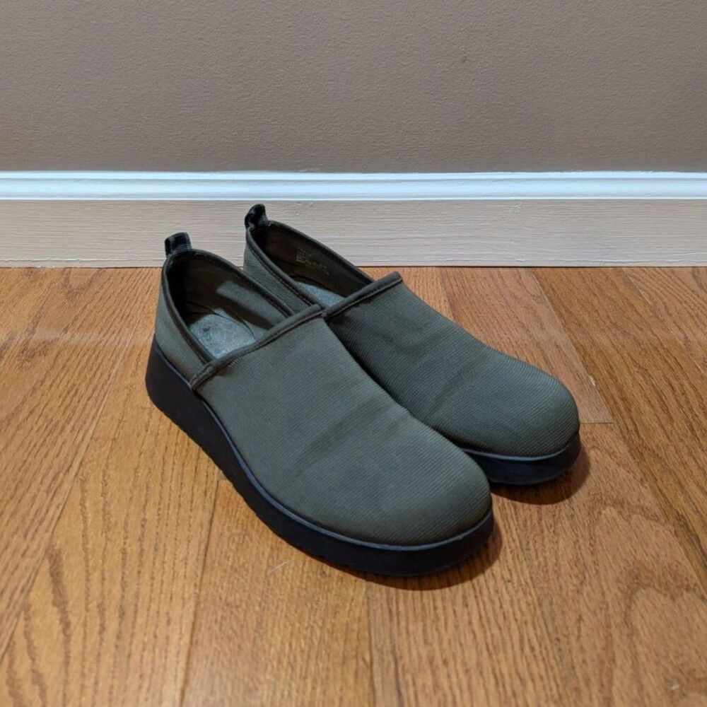G.H. Bass Olive Green Trisha Canvas Slip On Clogs Loafers Size 8M